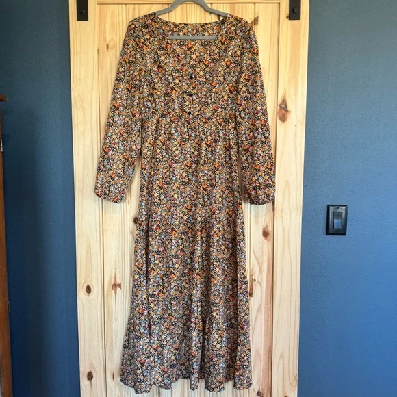 Bohemian Floral Long Sleeve Maxi Dress - Picture 8 of 10